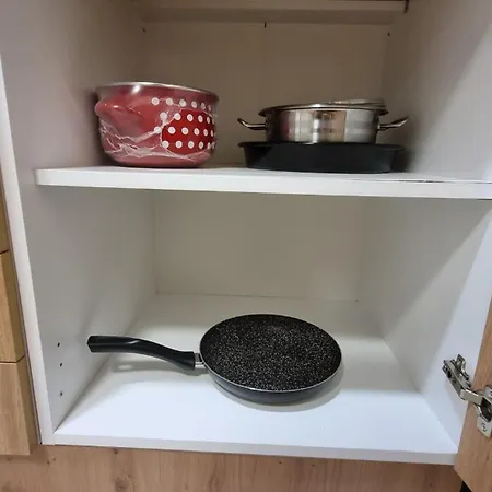 Appartamento Dea Lux - Garage Parking -wifi Novi Sad