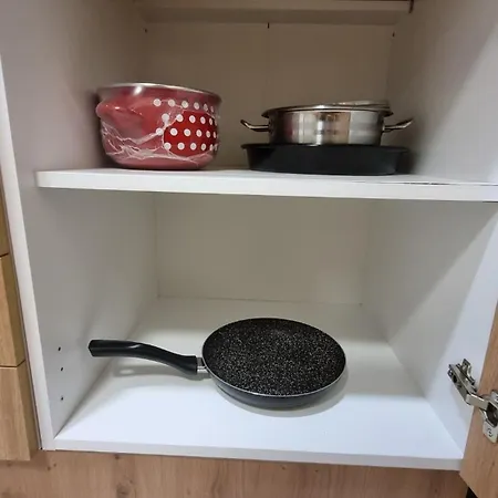 Apartment Dea Lux - Garage Parking -wifi Novi Sad