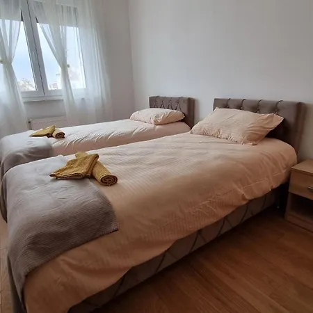 Dea Lux - Garage Parking -wifi *