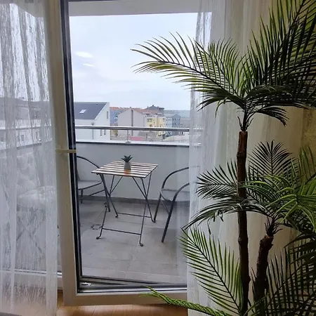 Dea Lux - Garage Parking -wifi Novi Sad